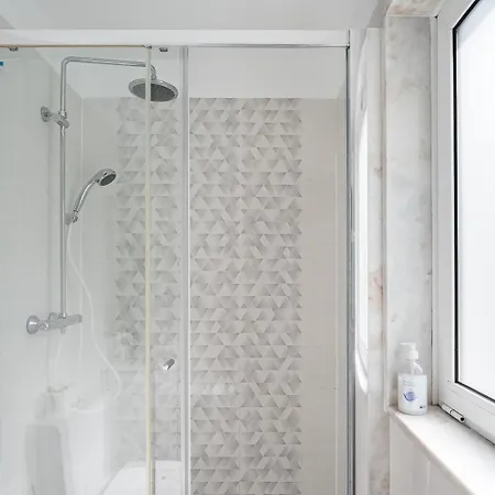 Guestready - Ria Reflection * 阿威罗