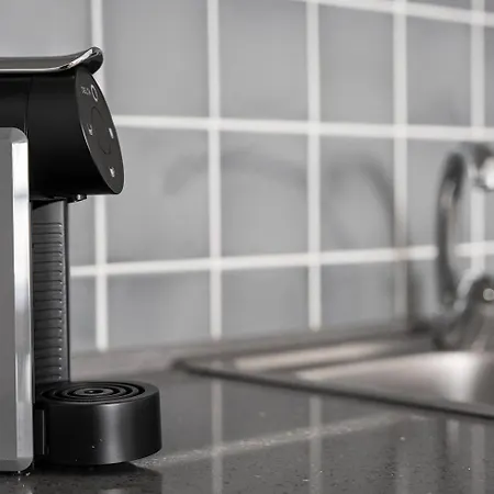 Guestready - Ria Reflection * أفيرو