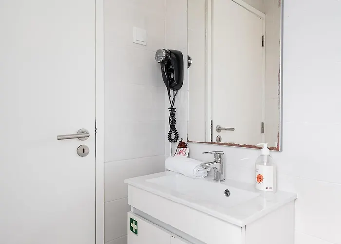 Guestready - Ria Reflection *